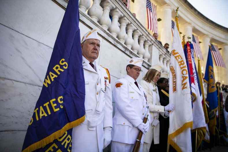 Eine Zeremonie zum Veterans Day 2018 in Arlington, Virginia.