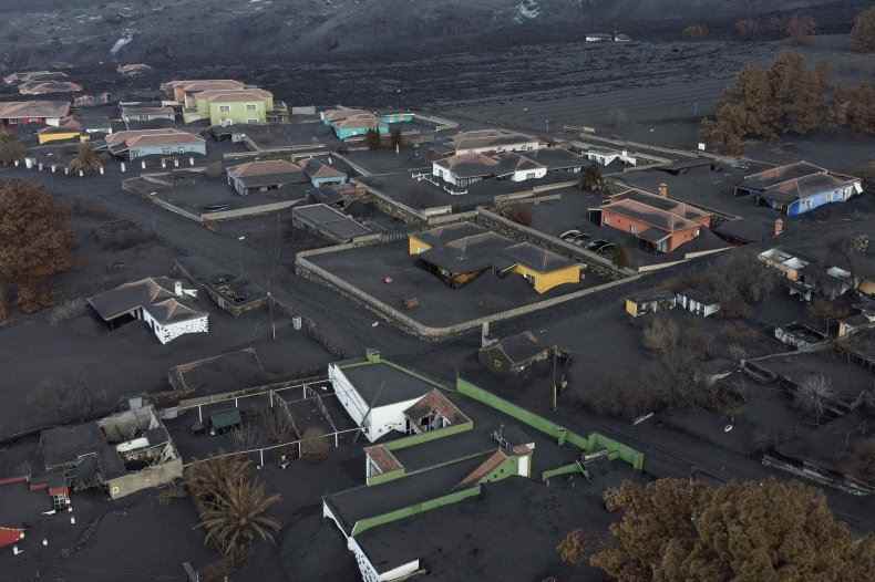 Häuser mit Asche bedeckt, La Palma 