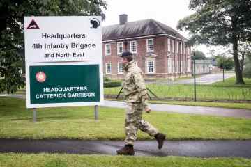 Dutzende von Ausbildern für die Rekrutenausbildung der Armee wurden vor ein Kriegsgericht gestellt