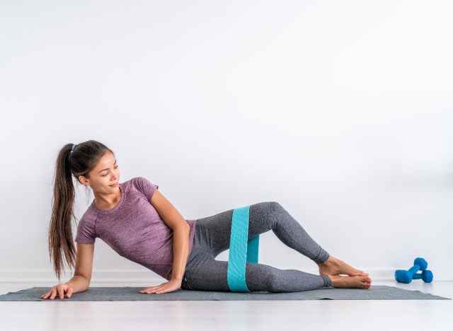 Clamshell-Übung zur Stärkung schwacher Knie