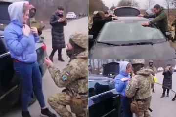 Moment ukrainischer Soldat überrascht Freundin mit Vorschlag am Kontrollpunkt