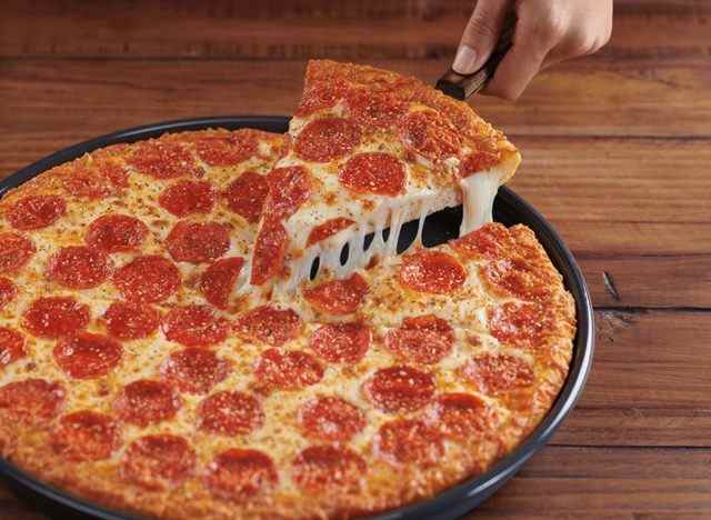 pizza hütte gefüllte pizza