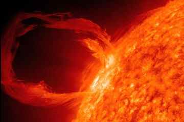 Die Nasa enthüllt einen Clip des „Sonnenbebens“, da die extreme Sonnenaktivität Wissenschaftler verblüfft