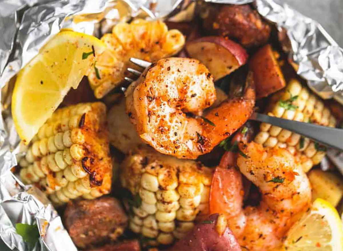 shrimp boil foil pack with corn and lemon