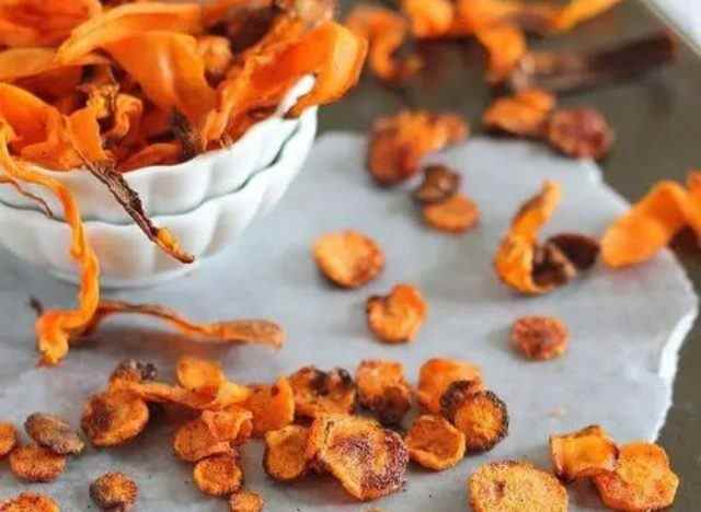 süße Karotten-Chips