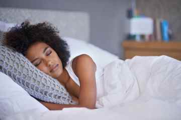 Ich bin ein Schlafexperte … Top-Tipps für eine gute Nachtruhe und einer davon ist sehr seltsam