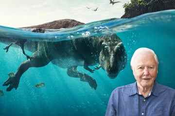 T-Rex schwimmt mit seinem Nachwuchs in der neuen Serie von David Attenborough im Meer