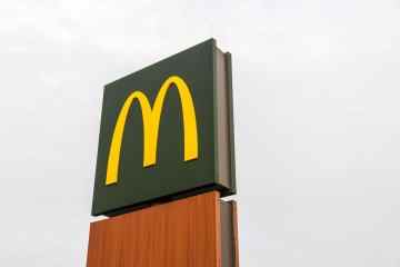 McDonald's große Speisekarte hat VIER neue Burger und brandneue Halloumi-Pommes