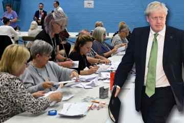 Bei Nachwahlen gezählte Stimmen – wie Boris sagt, Aufrufe zum Rücktritt seien „verrückt“