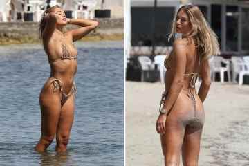 Arabella Chi sieht unglaublich aus, als sie sich im Urlaub zu einem paillettenbesetzten Bikini auszieht