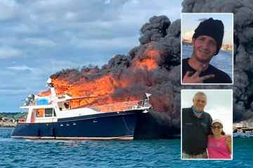 Schockaufnahmen zeigen eine Yacht, die in Flammen steht und die Passagiere dazu zwingt, über Bord zu springen