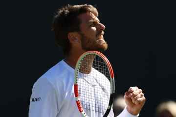 Norrie stürmt mit einem FIVE-HOUR-Sieg über Andujar in die zweite Runde von Wimbledon