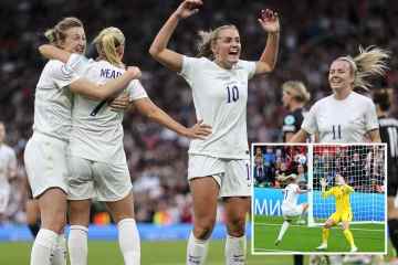 England gewinnt dank Beth Meads Lupfer beim Auftakt der Euro knapp