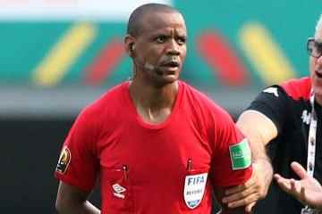 Afcon-Schiedsrichter, der das Spiel FÜNF MINUTEN früher beendete, wurde ausgewählt, um bei der Weltmeisterschaft zu fungieren