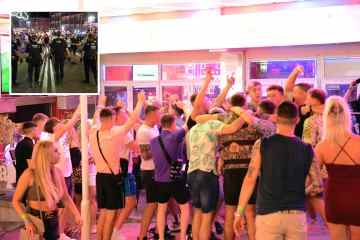 Mallorca-Touristen müssen „Versprechen auf gutes Benehmen“ unterschreiben, während Polizisten Hotelpersonal schulen