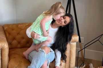 Teen Mom-Fans entdecken auf Chelsea Houskas Foto mit ihrer Tochter ein „skurriles“ Detail 