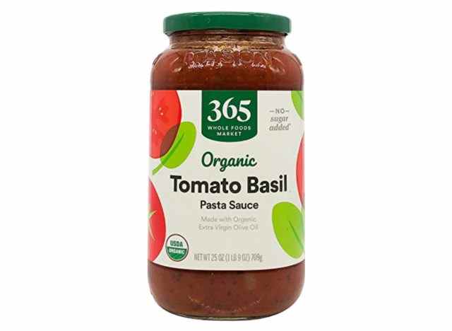 Vollwertkost Bio-Tomaten-Basilikum-Nudelsoße