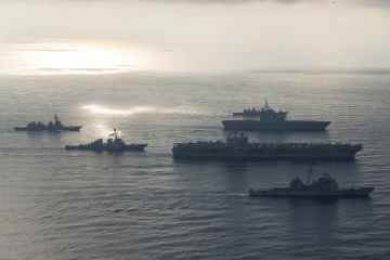 China probt den Untergang von US-Flugzeugträgern mit Hyperschallraketen 
