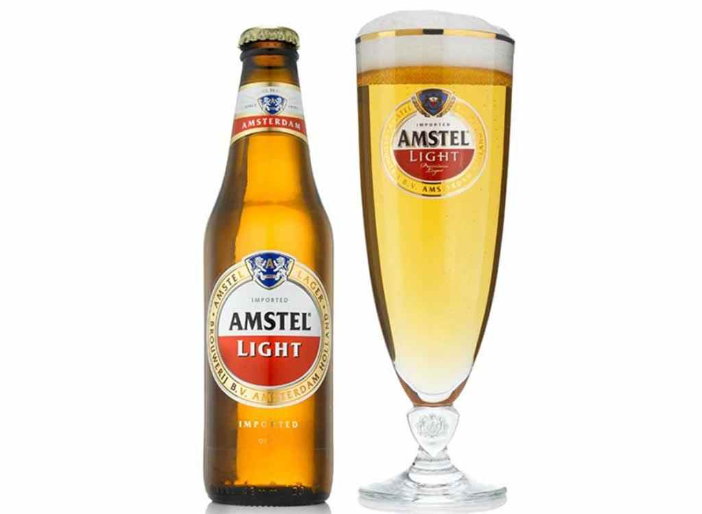Amstel helles Bier im Glas