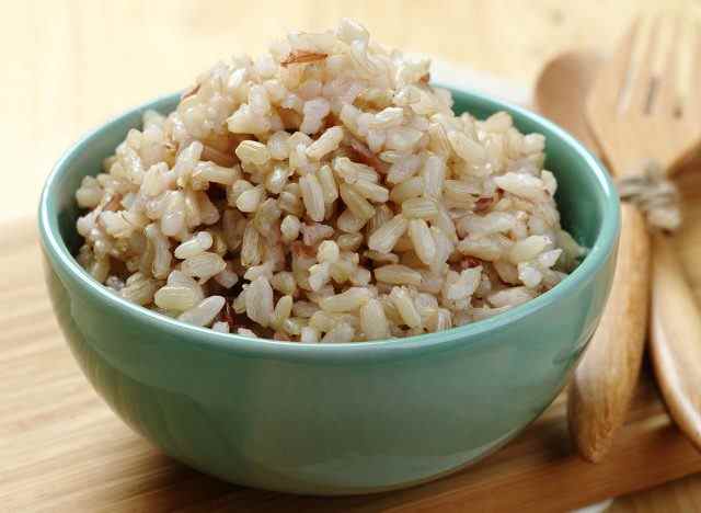 Schüssel brauner Reis