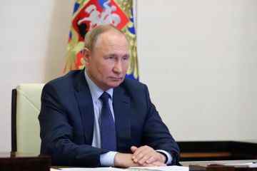 Putins vertrauenswürdiger innerer Kreis dezimiert, als „das Netz den russischen Tyrannen schließt“