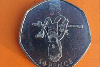 Seltene Blue Peter 50p-Münze wird bei eBay für 253 £ verkauft – wie man eine findet