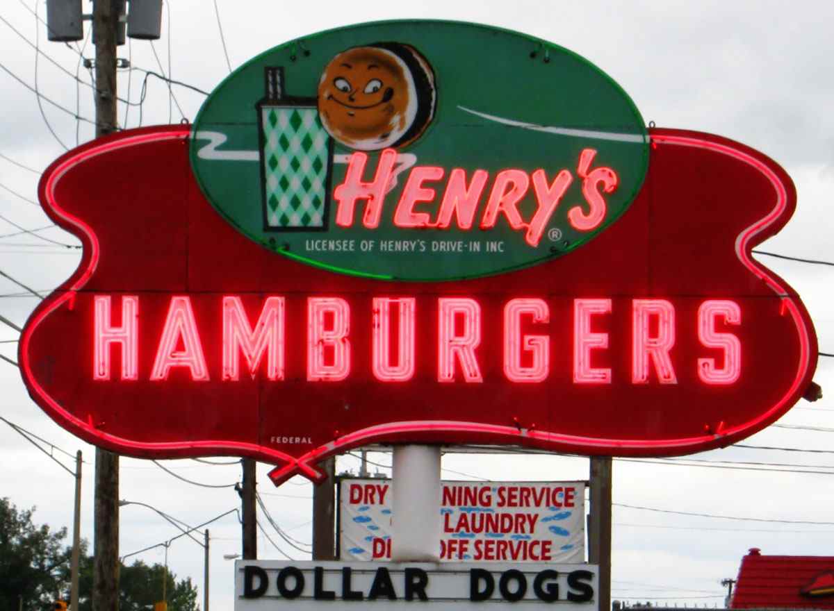 Henrys Hamburger unterschreiben Michigan