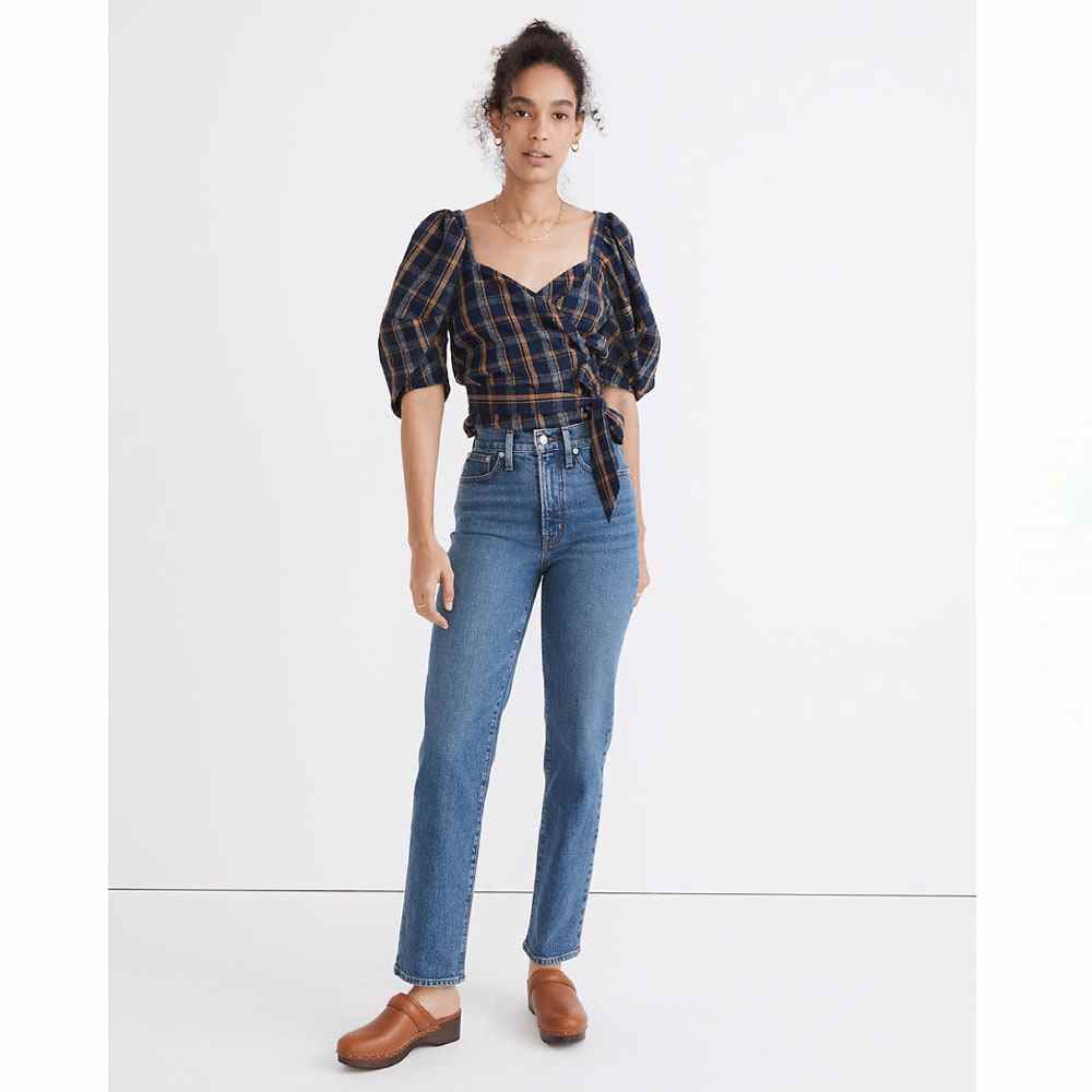 Madewell The Perfect Vintage Straight Jeans in Mayfield Wash am Modell