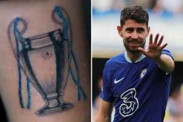Fans sagen alle dasselbe, nachdem Chelsea-Star Jorginho neue Tattoos enthüllt hat