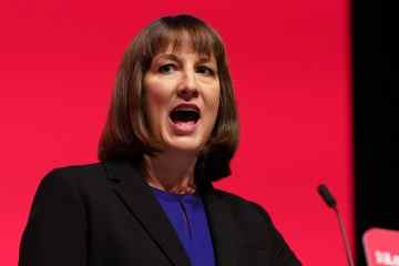 Labour wirft Bundeskanzler vor, „die Flammen angefacht“ zu haben