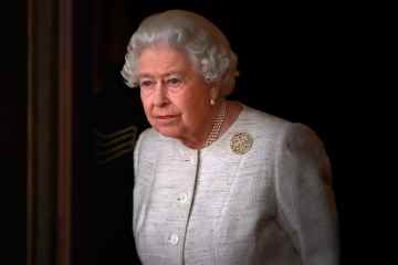 Queen stirbt im Alter von 96 Jahren nach 70 Dienstjahren und lässt das Vereinigte Königreich in Trauer zurück