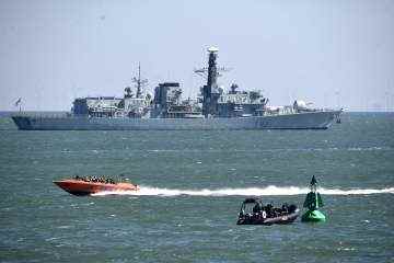 Royal Navy schickt Kriegsschiff zur Bewachung von Gasleitungen nach Angriff „auf Befehl von Putin“