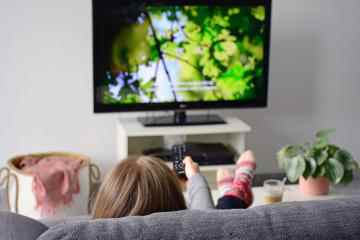 Fünf Änderungen an Ihren TV-Einstellungen können Ihre Energierechnung und Ihren Verbrauch halbieren