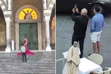 Fury als britischer Influencer posiert halbnackt in der Kathedrale für „persönliche Erinnerung“