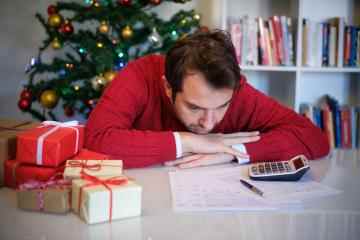 Kostenloses Bargeld, das Sie dieses Weihnachten auf Universal Credit erhalten können, müssen Sie NICHT zurückzahlen