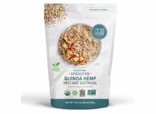 ein Grad Quinoa-Hanf-Haferflocken