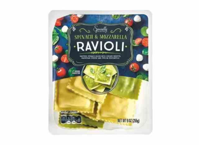speziell ausgewählte Spinat-Mozzarella-Ravioli