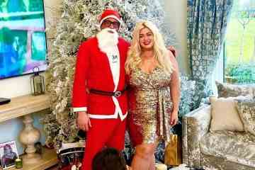 Gemma Collins verblüfft, als sie am Weihnachtstag in einem tief ausgeschnittenen Paillettenkleid posiert