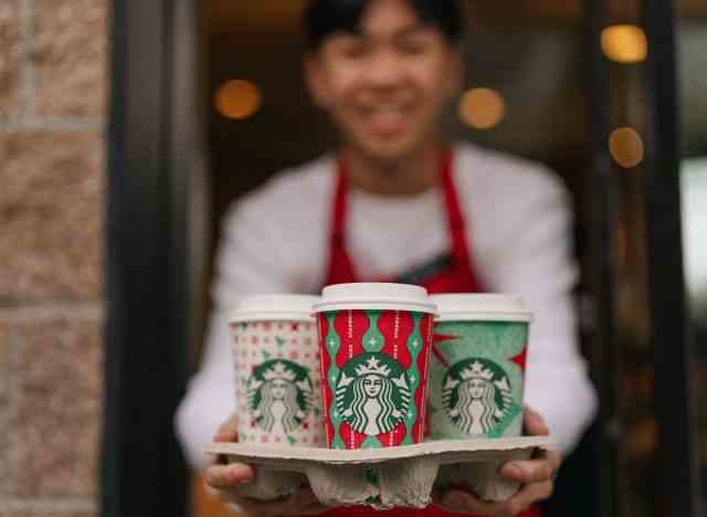Starbucks-Urlaubstassen für Mitarbeiter