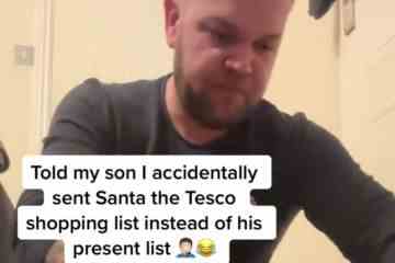 Papa spielt seinem Sohn einen urkomischen Streich und behauptet, er habe seinen Weihnachtsbrief verwechselt