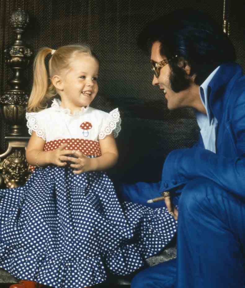 Elvis Presley mit seiner Tochter Lisa Marie 
