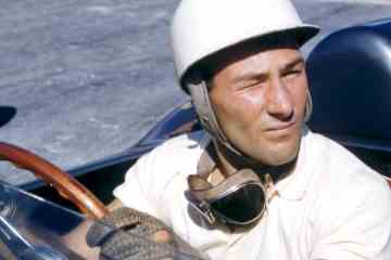 Mercedes, der der F1-Legende Stirling Moss gehörte, erzielt bei einer Auktion 160.000 Pfund