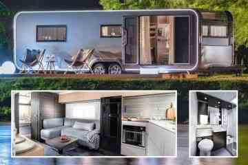 Im Inneren des 80.000-Pfund-Luxuswohnwagens mit französischen Türen und einem Badezimmer wie in einem Spa 