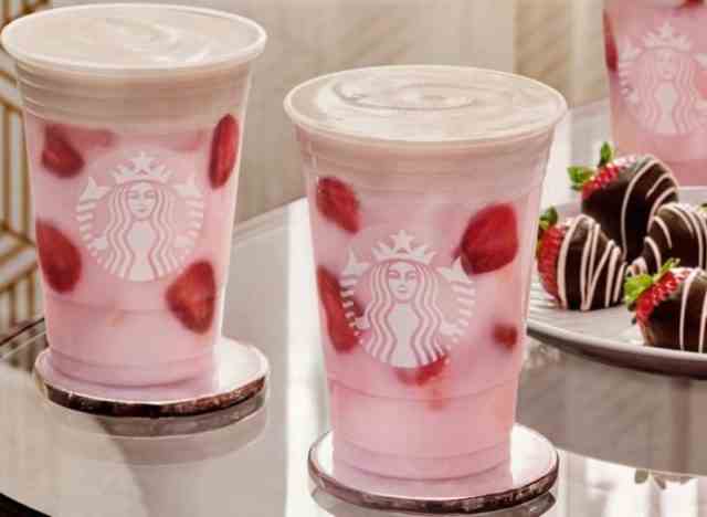 Starbucks' spezieller V-Day Pink Drink