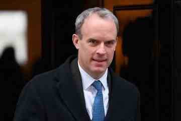 Raab sollte während der Untersuchung von Mobbing-Ansprüchen suspendiert werden, sagt Ex-Tory-Vorsitzender