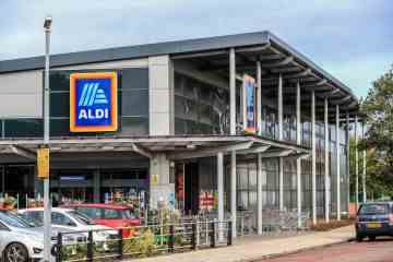 Aldi schafft 6.000 Stellen, während es zur viertgrößten Supermarktkette Großbritanniens wird