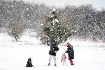 Vollständige Liste der Schulen, die wegen Schneefall in Großbritannien geschlossen sind – ist Ihr Kind betroffen?