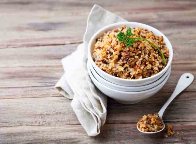 quinoa in bowl, healthy carbs for weight loss