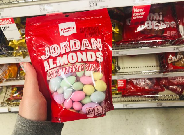 Market Pantry-Marke Jordan Almonds im Target-Einzelhandelsgeschäft.