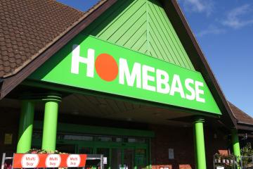 Homebase-Käufer beeilen sich, eine Gartensofagarnitur zu kaufen, die für 72 £ Rabatt gescannt wird